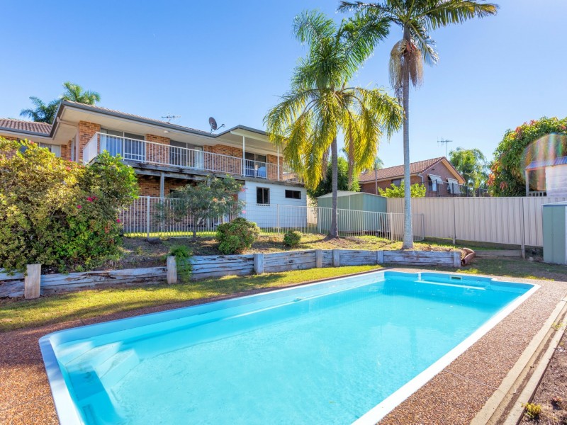 14 Talawong Drive, Taree NSW 2430