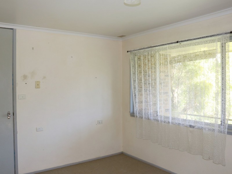 21 Hughes Street, Taree NSW 2430