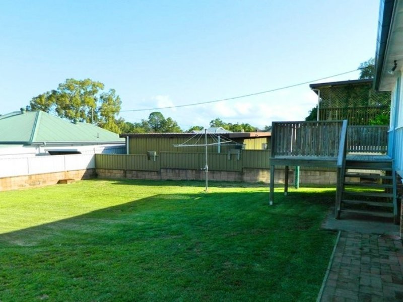 136 High Street, Taree NSW 2430