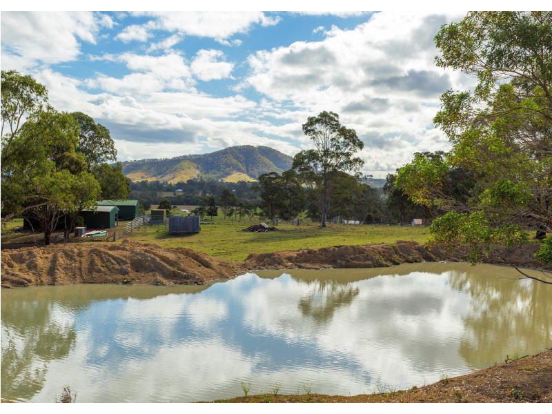 308 Youngs Road, Wingham NSW 2429