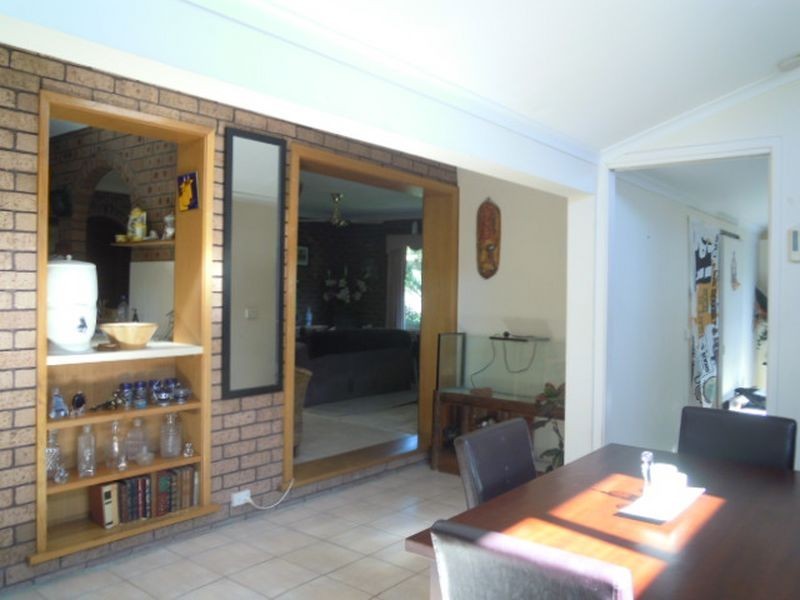 24 Bayview Crescent, Taree NSW 2430