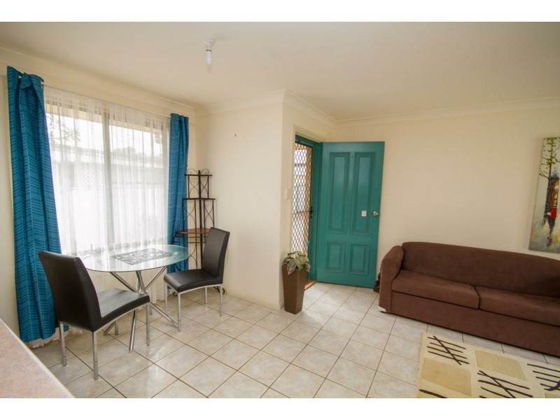 1/15 Lewis Street, Old Bar NSW 2430