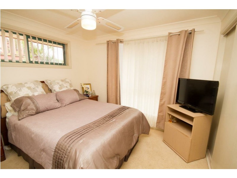 1/15 Lewis Street, Old Bar NSW 2430