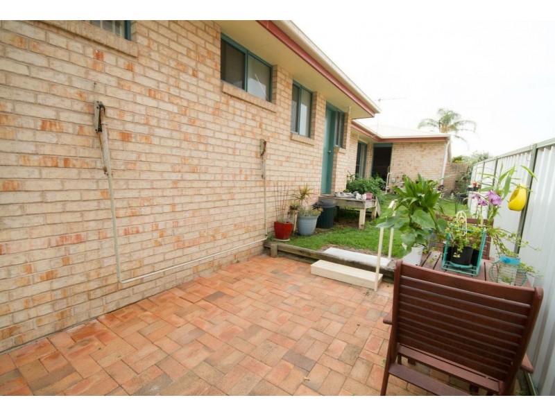 1/15 Lewis Street, Old Bar NSW 2430