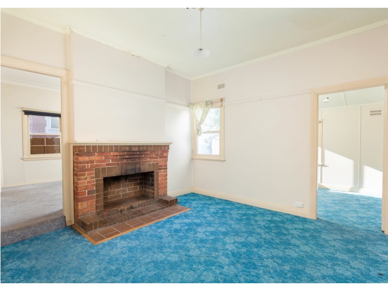 96 Albert Street, Taree NSW 2430