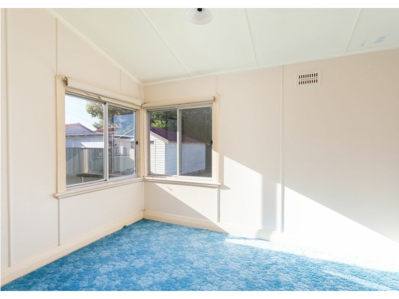 96 Albert Street, Taree NSW 2430