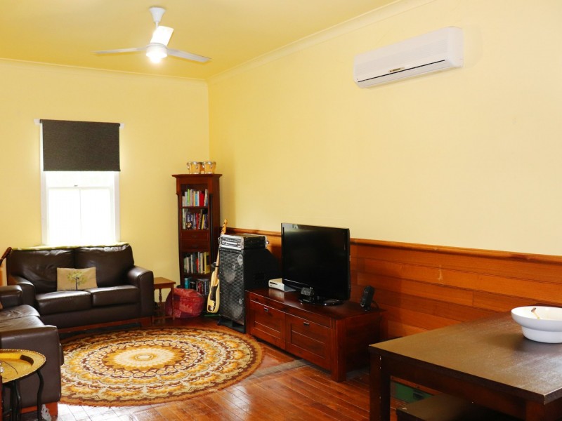 21 Queen Street, Wingham NSW 2429