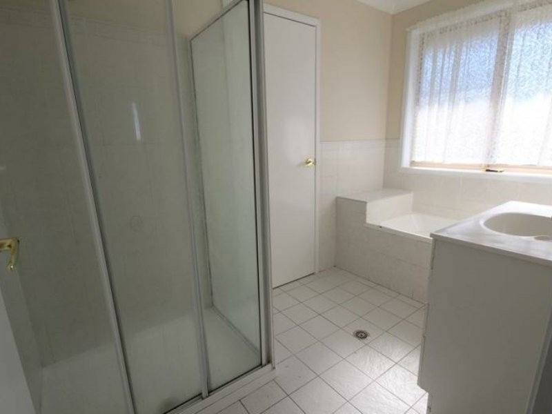 2 Timbarra Close, Taree NSW 2430
