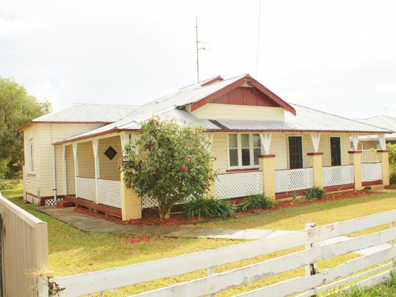 15 Wynter Street, Taree NSW 2430