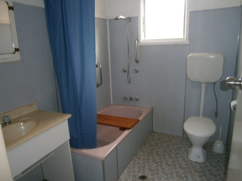 2/278 Victoria Street, Taree NSW 2430