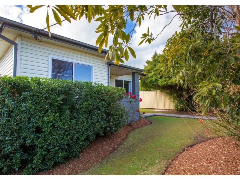 Unit 1 & 2/53b Commerce Street, Taree NSW 2430