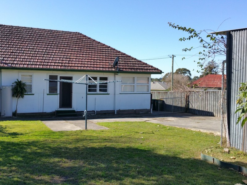 2 Boomerang Street, Taree NSW 2430