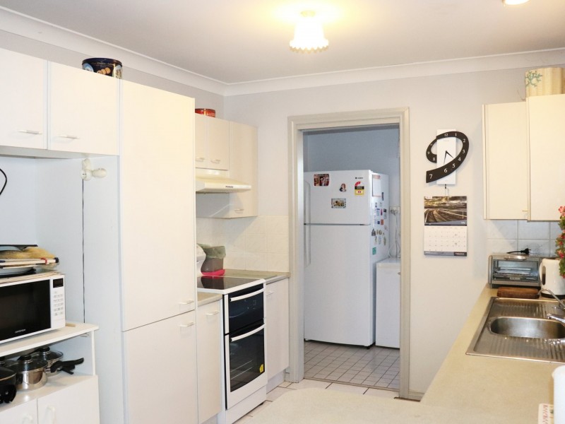 6 Rohini Place, Taree NSW 2430