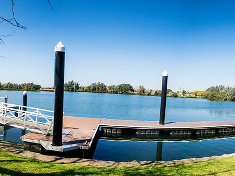 4 Pulteney Street, Taree NSW 2430