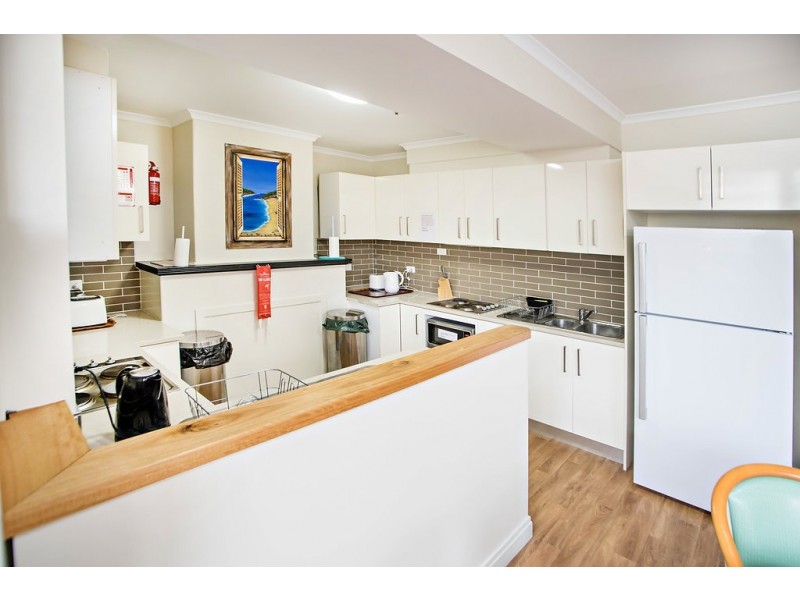 4 Pulteney Street, Taree NSW 2430