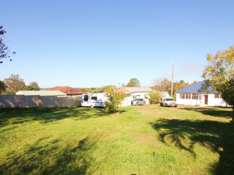 7 Nicoll Street, Taree NSW 2430