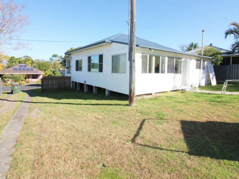 7 Nicoll Street, Taree NSW 2430