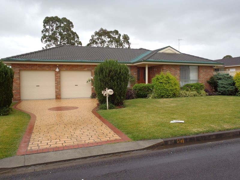 24 Balmaringa Place, Taree NSW 2430