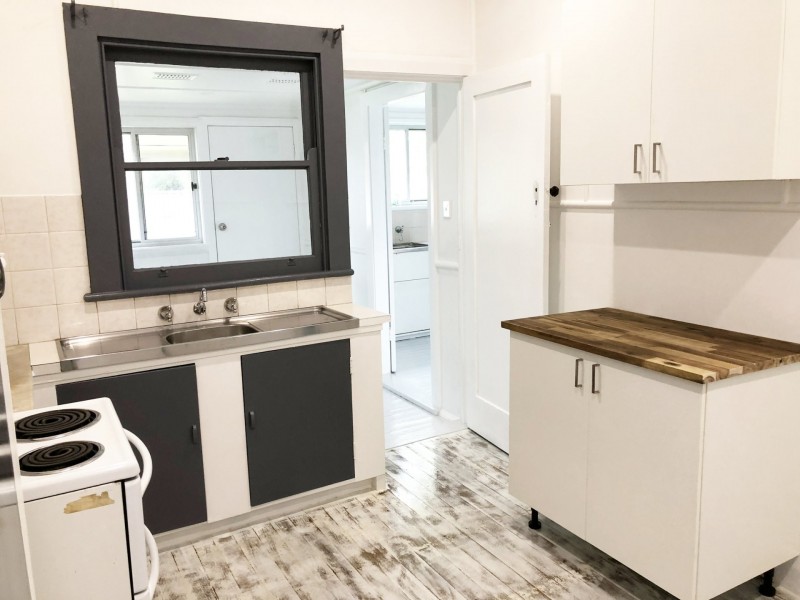 96 Albert Street, Taree NSW 2430