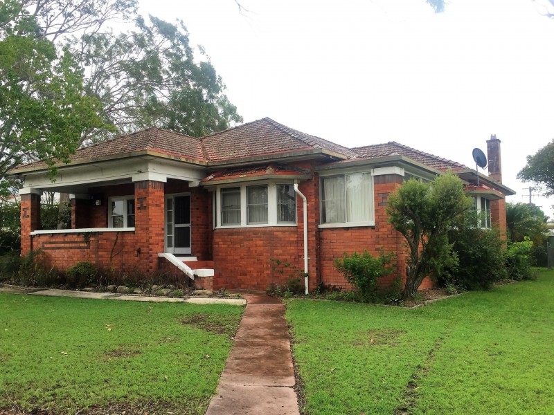 147 High Street, Taree NSW 2430