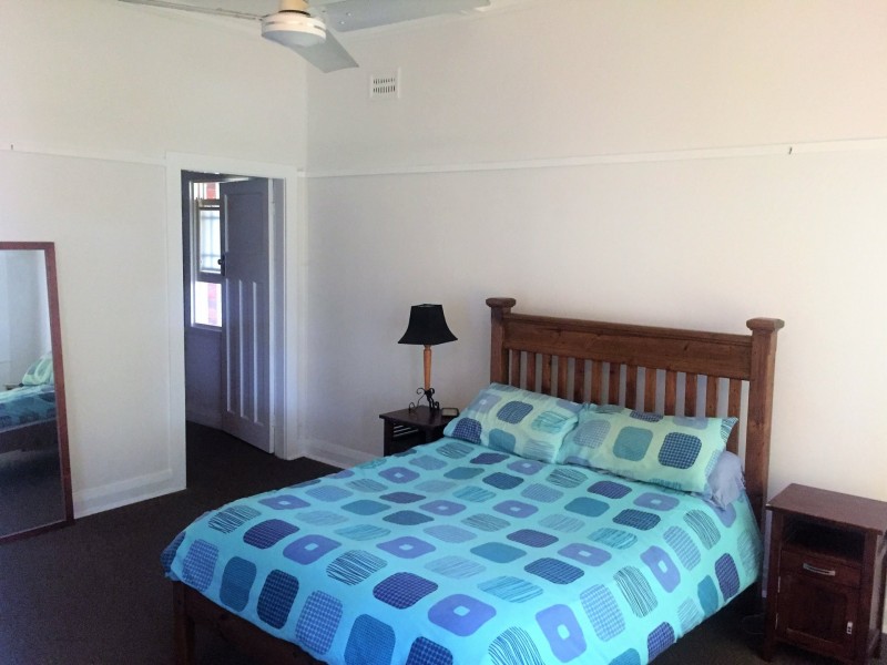 147 High Street, Taree NSW 2430