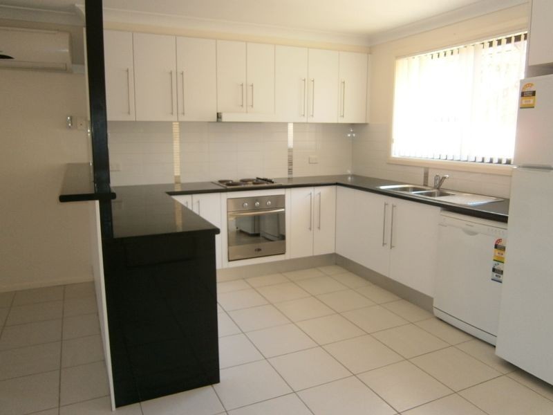 3/1 Connell Street, Old Bar NSW 2430