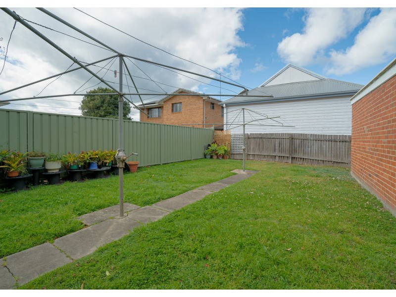 1/272 Victoria Street, Taree NSW 2430