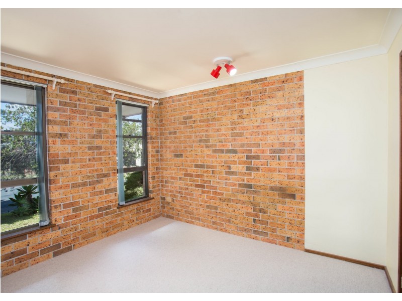 1 Cedar Close, Taree NSW 2430