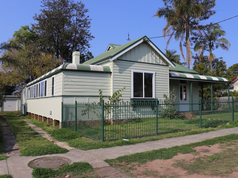 39 Macquarie Street, Taree NSW 2430