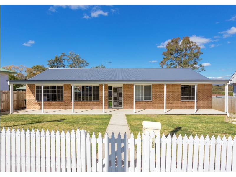100 Cowper Street, Taree NSW 2430