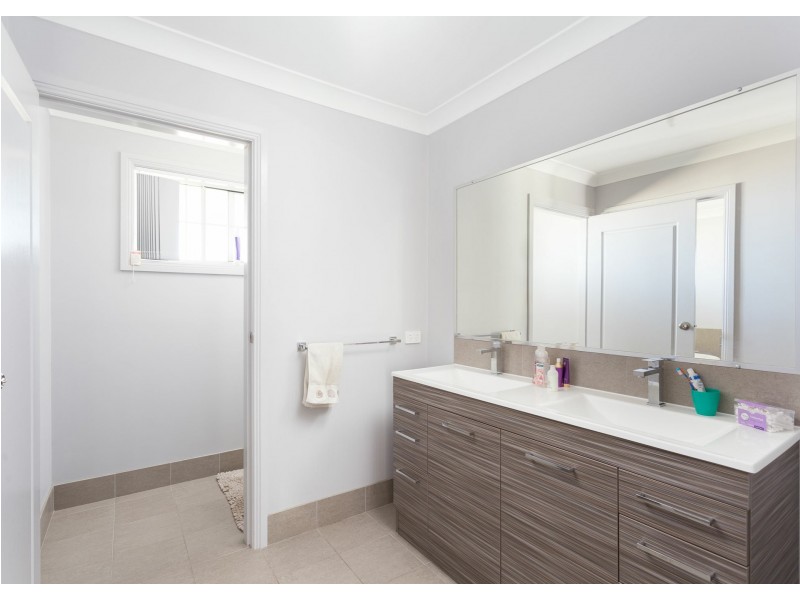 100 Cowper Street, Taree NSW 2430