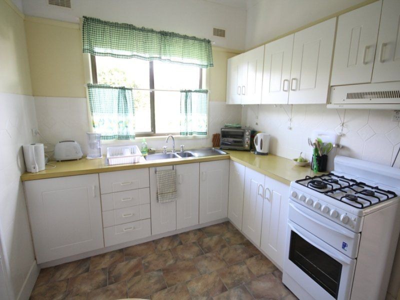 5 Lyndhurst Street, Taree NSW 2430