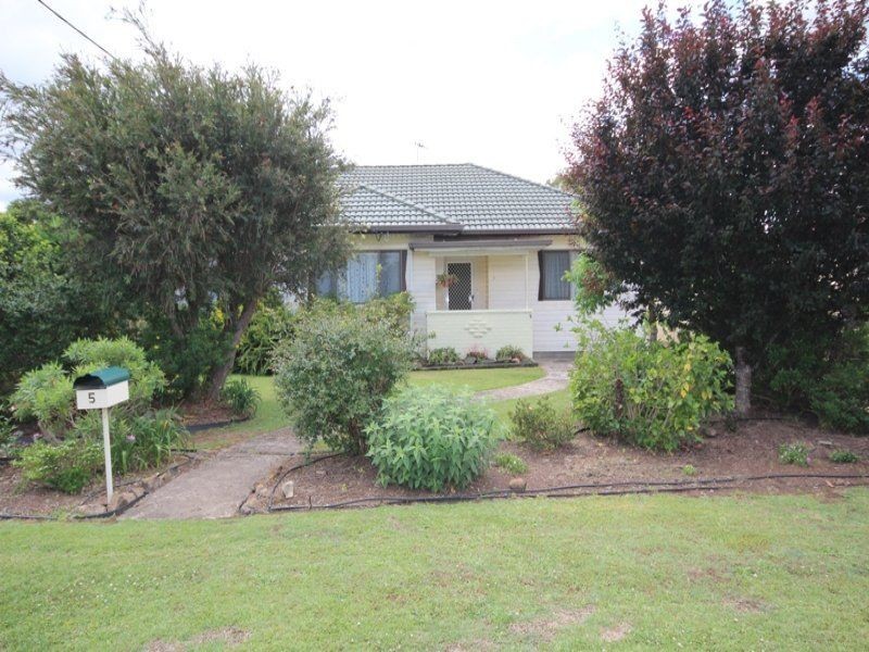 5 Lyndhurst Street, Taree NSW 2430