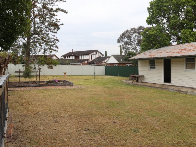 18 Wingham Road, Taree NSW 2430