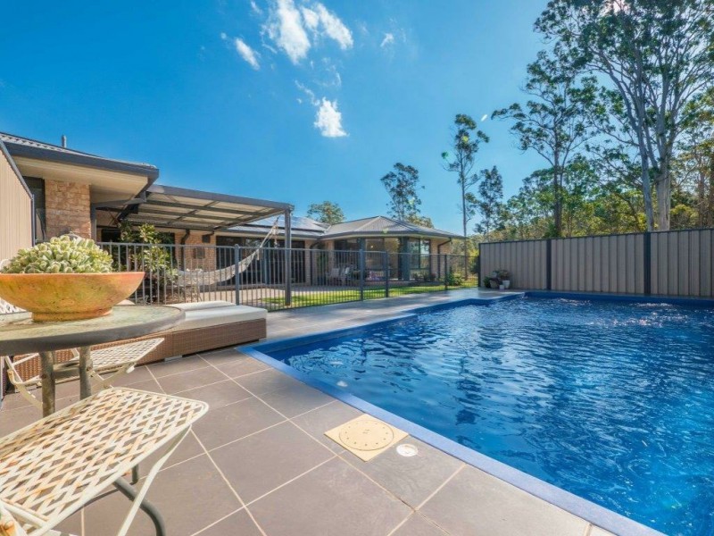 3 Treeview Drive, Rainbow Flat NSW 2430