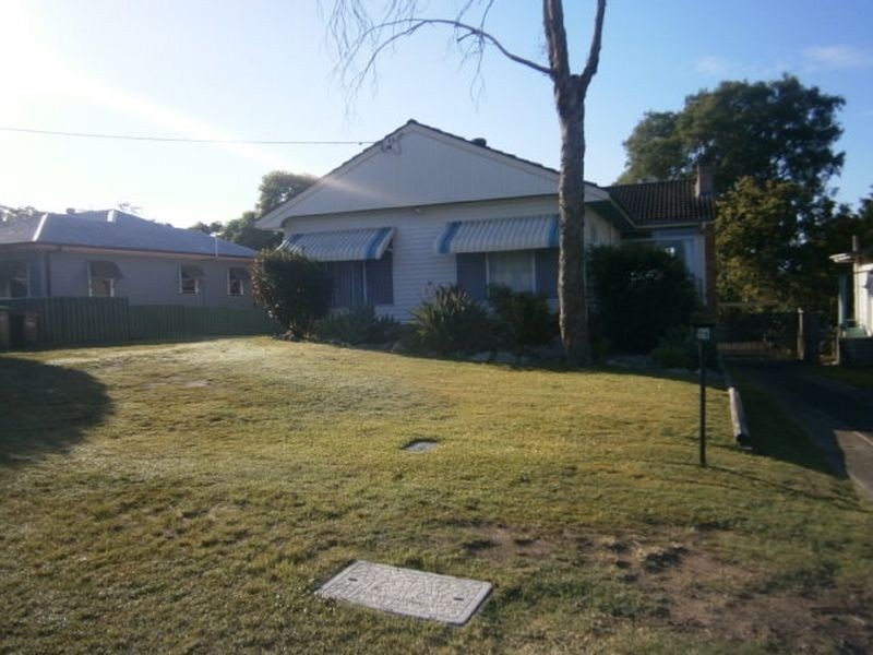 24 Edinburgh Drive, Taree NSW 2430