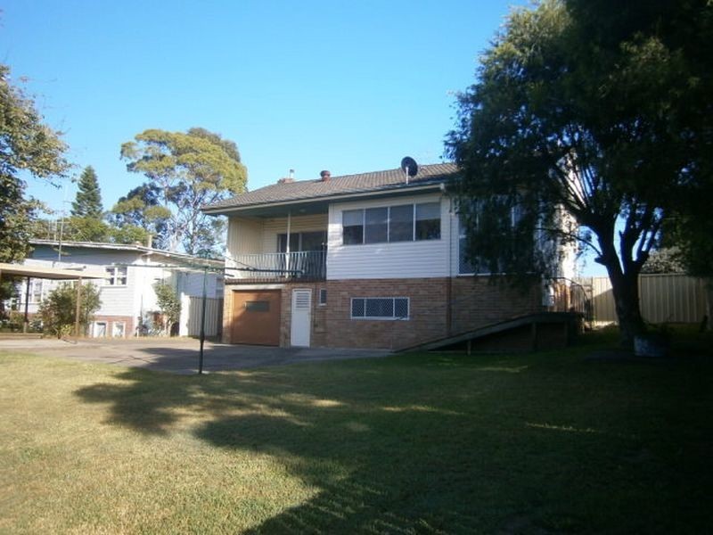 24 Edinburgh Drive, Taree NSW 2430