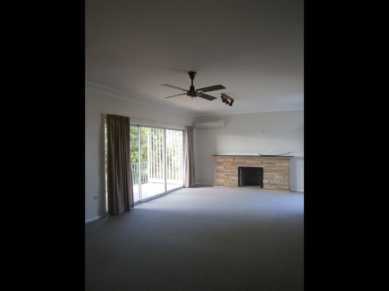 24 Edinburgh Drive, Taree NSW 2430