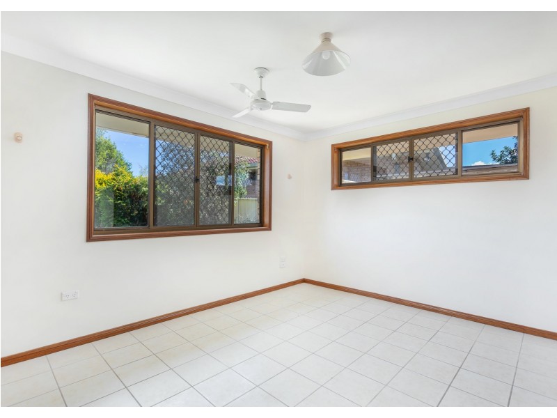 4 Waratah Place, Taree NSW 2430