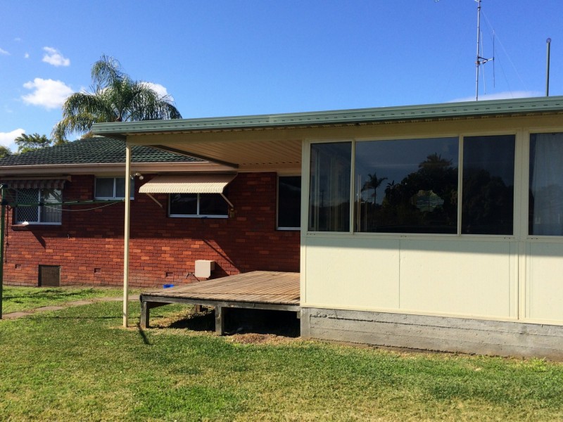 2 Jacaranda Avenue, Taree NSW 2430