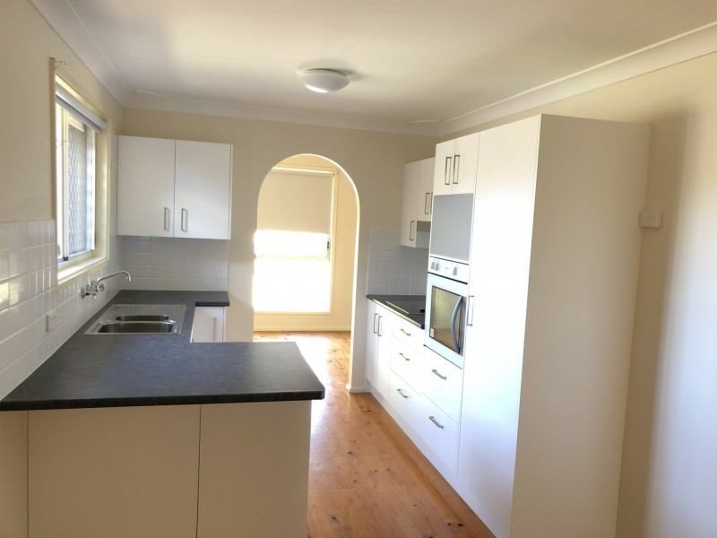 6 Hickory Crescent, Taree NSW 2430