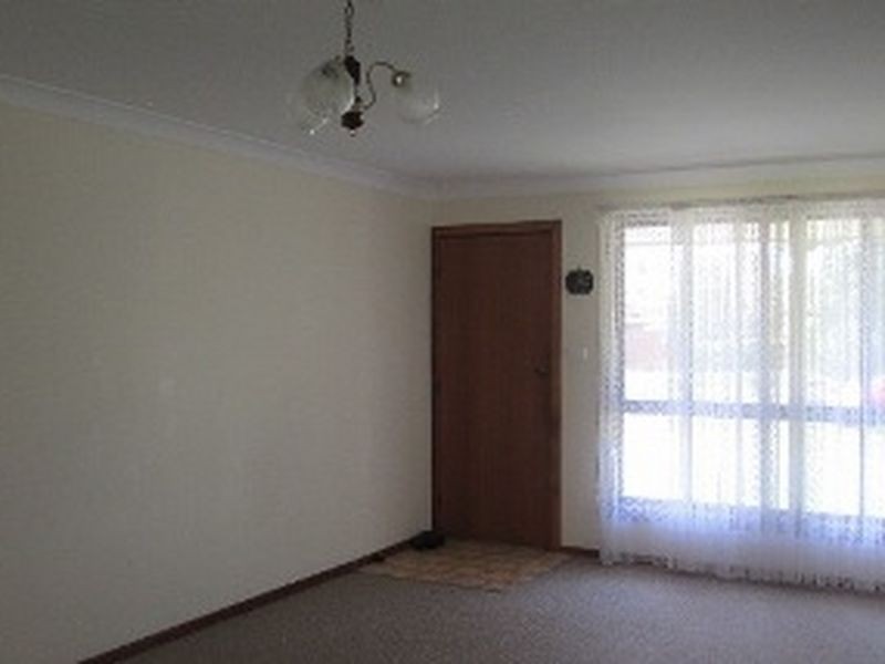 1/2 Willow Close, Taree NSW 2430