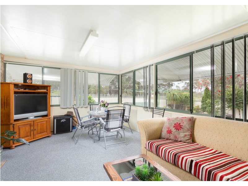 27 Burrawong Crescent, Taree NSW 2430