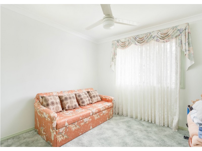 27 Burrawong Crescent, Taree NSW 2430