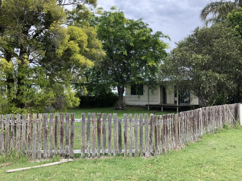 99 Edinburgh Drive, Taree NSW 2430