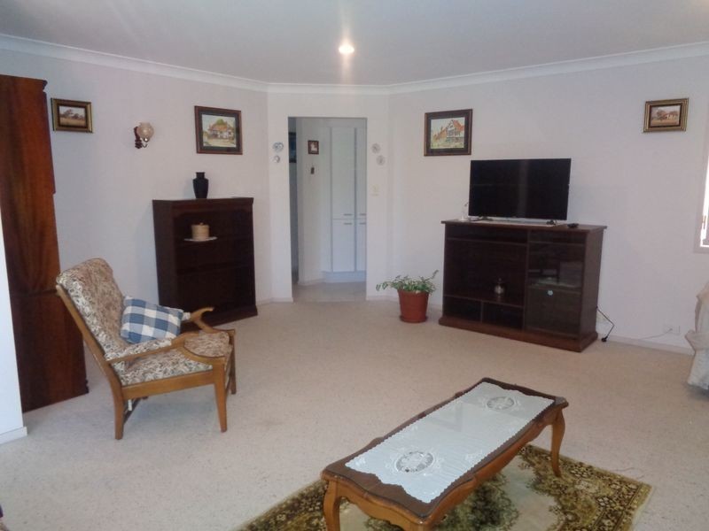 10 Dugdale Avenue, Taree NSW 2430