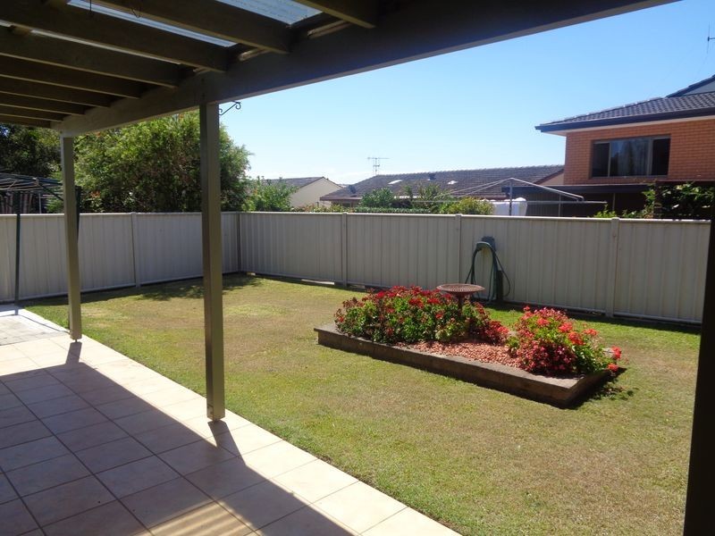 10 Dugdale Avenue, Taree NSW 2430