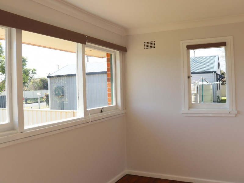 2 Gwenneth Avenue, Taree NSW 2430