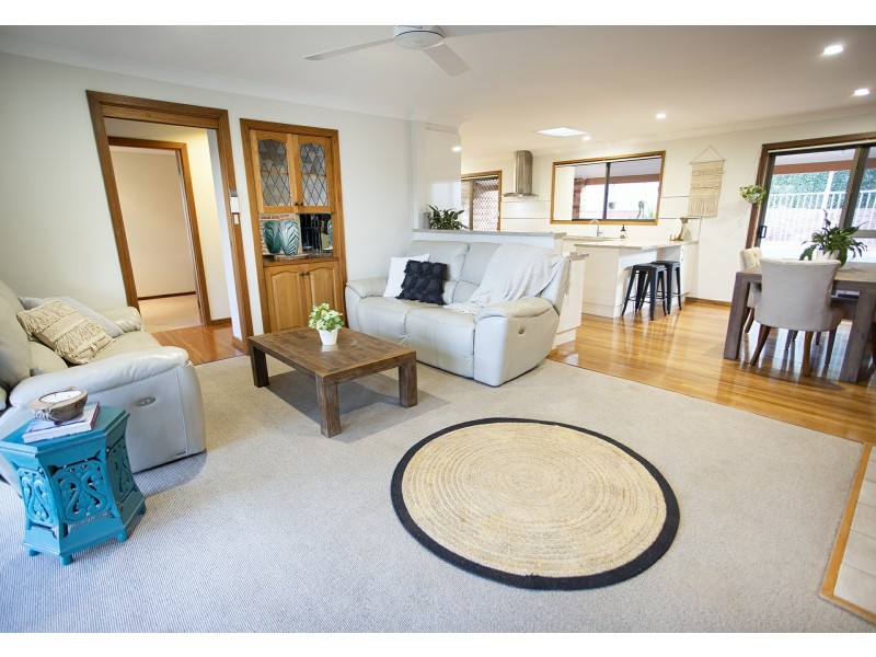 16 Peveril Street, Tinonee NSW 2430
