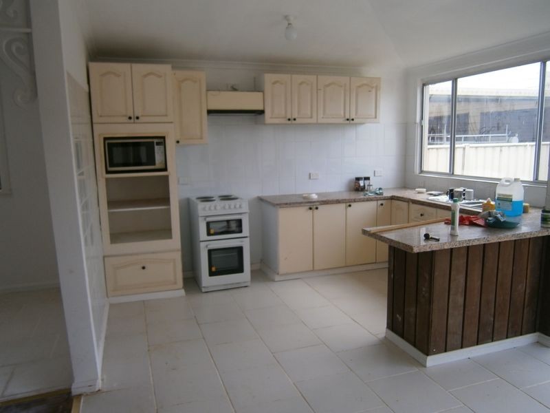 28 Beeton Parade, Taree NSW 2430